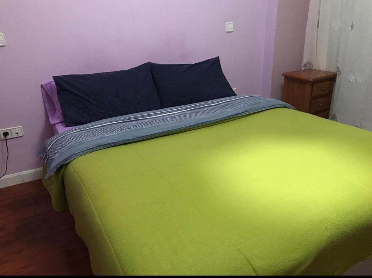 Chale Barajas Escala Hotel Madrid Ngoại thất bức ảnh